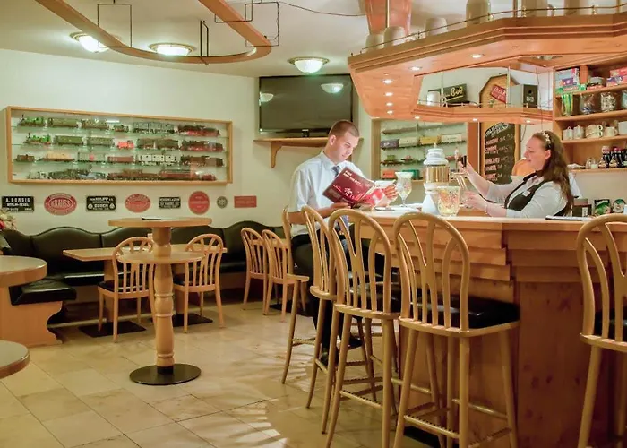 Boardinghouse - Original 3* מונסטר